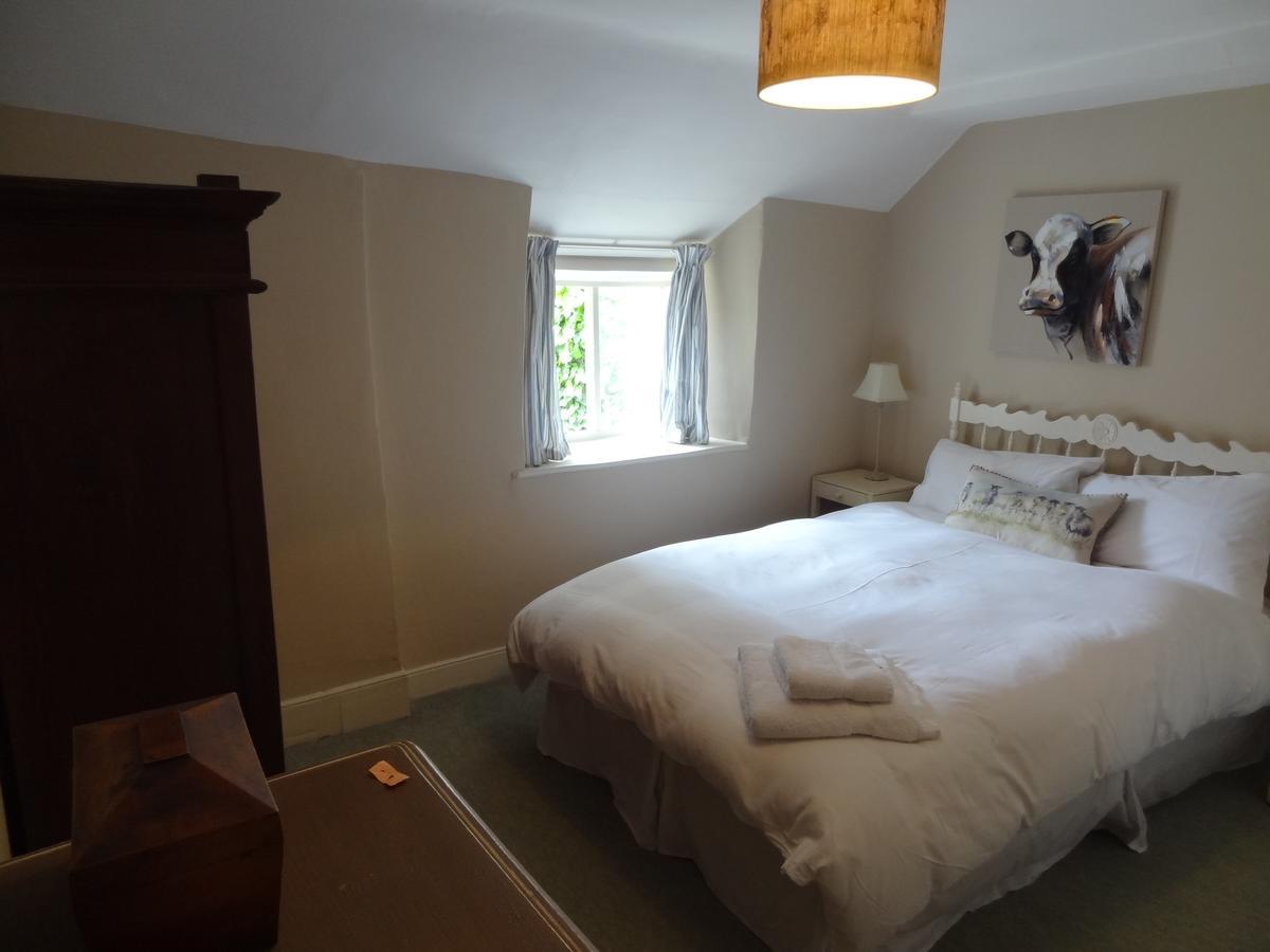 Huxham Farmhouse Bed & Breakfast East Pennard Eksteriør bilde