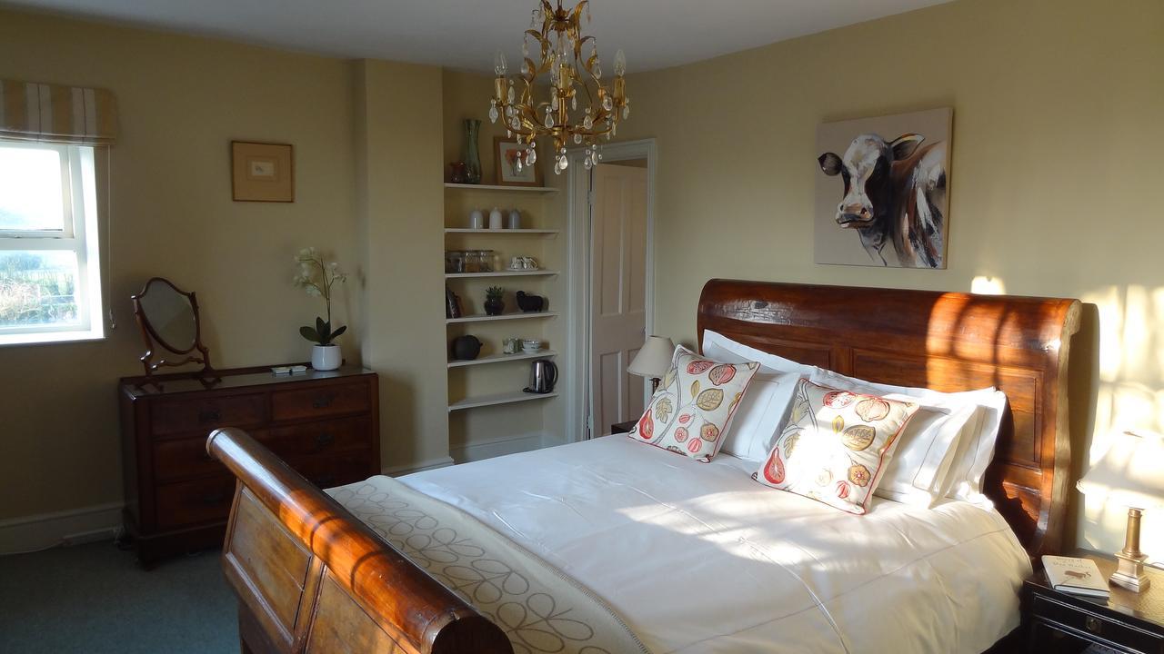 Huxham Farmhouse Bed & Breakfast East Pennard Eksteriør bilde
