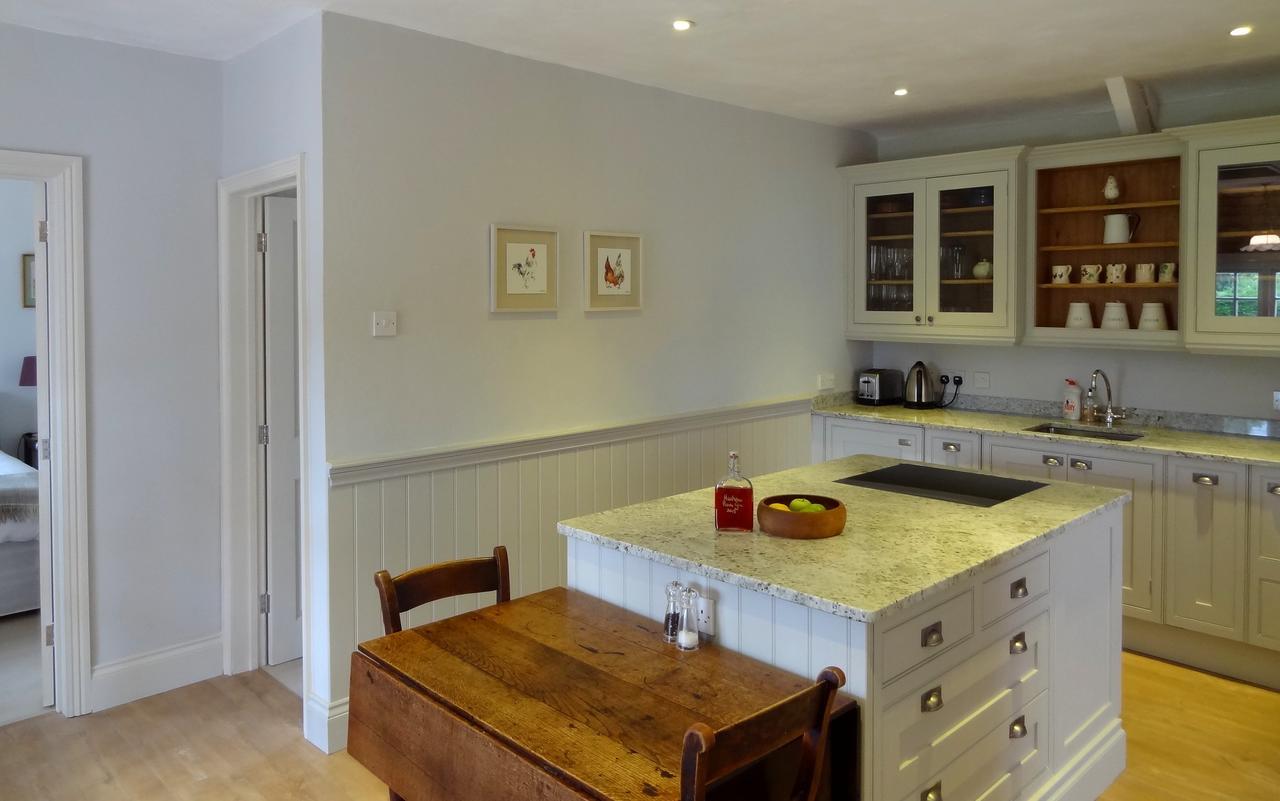 Huxham Farmhouse Bed & Breakfast East Pennard Eksteriør bilde