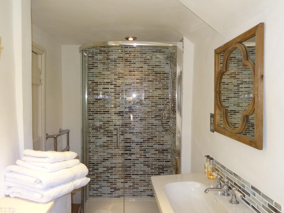 Huxham Farmhouse Bed & Breakfast East Pennard Eksteriør bilde
