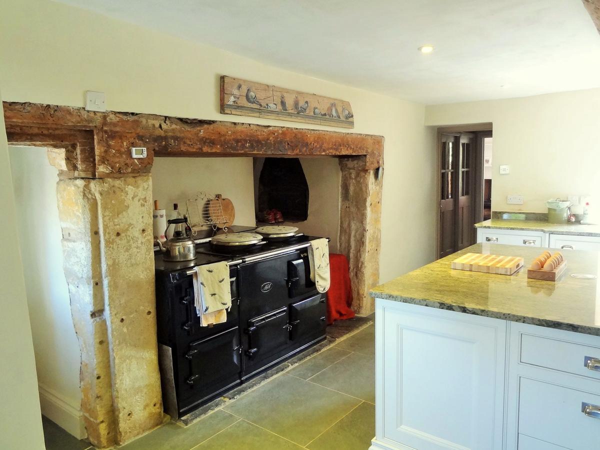 Huxham Farmhouse Bed & Breakfast East Pennard Eksteriør bilde